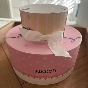Pre-Owned Swatch Watch Dreamcake LIMITED EDITION 41mm ***used only once*** Swatch | Accessories | Preowned Swatch Watch Dreamcake  main image 3